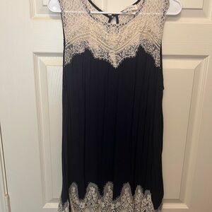 Cream and Blue Sleeveless Scoop Neck Midi Sundress